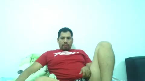 angeldavid90 online show from June 15, 11:40 pm