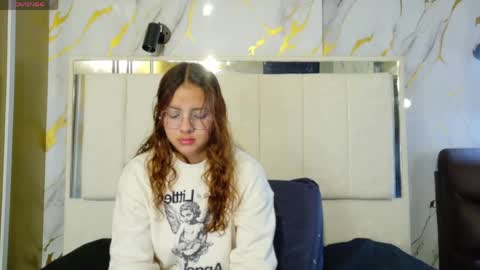 Snapshot of angeles_azul chatting on May 11, 1:06 pm angel online show from May 11, 1:06 pm