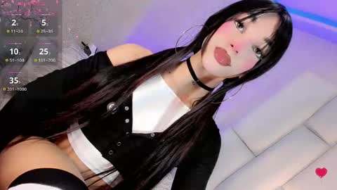 Snapshot of angeles_bust chatting on May 9, 8:14 pm angeles_bust online show from May 9, 8:14 pm