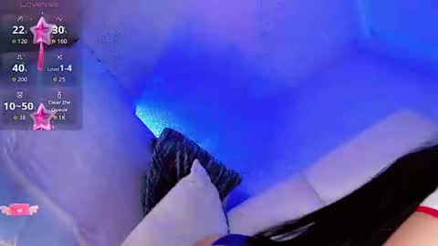Snapshot of angeles_bust chatting on June 25, 8:46 pm angeles_bust online show from June 25, 8:46 pm