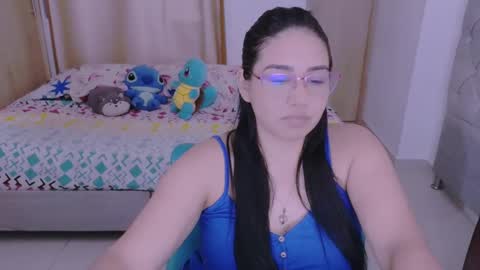 Snapshot of angeleslinda chatting on December 27, 6:31 pm anastasia online show from December 27, 6:31 pm