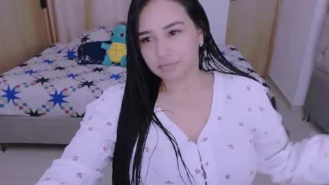 Snapshot of angeleslinda chatting on January 14, 7:11 pm anastasia online show from January 14, 7:11 pm