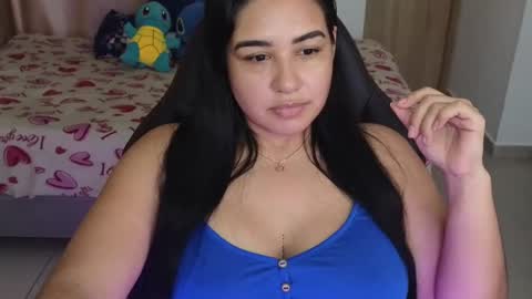 Snapshot of angeleslinda chatting on February 16, 7:27 pm anastasia online show from February 16, 7:27 pm