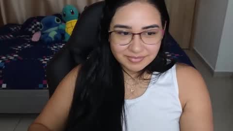 Snapshot of angeleslinda chatting on February 18, 8:14 pm anastasia online show from February 18, 8:14 pm