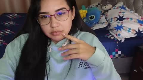 Snapshot of angeleslinda chatting on March 3, 11:14 pm anastasia online show from March 3, 11:14 pm