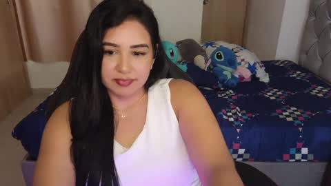 Snapshot of angeleslinda chatting on March 6, 11:31 pm anastasia online show from March 6, 11:31 pm