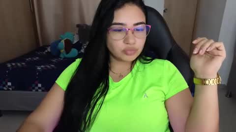 Snapshot of angeleslinda chatting on March 8, 10:13 pm anastasia online show from March 8, 10:13 pm