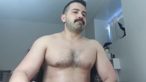 Angel Fusco online show from May 10, 11:43 pm