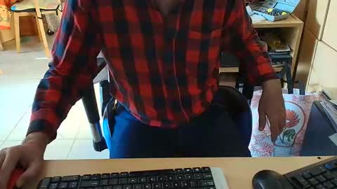 Snapshot of angelgarcia269 chatting on May 13, 12:24 pm angelgarcia269 online show from May 13, 12:24 pm