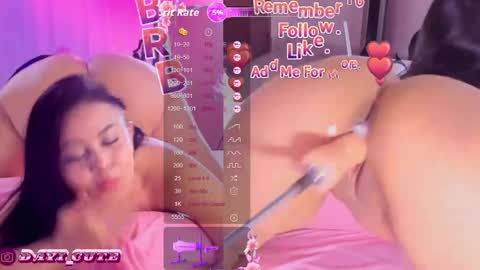 Snapshot of angeli__wu chatting on May 27, 3:36 am Angeli online show from May 27, 3:36 am
