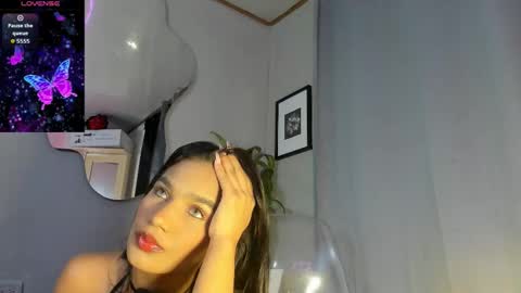 Carolina online show from September 28, 10:59 pm