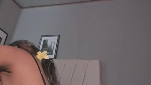 Carolina online show from February 4, 12:27 am