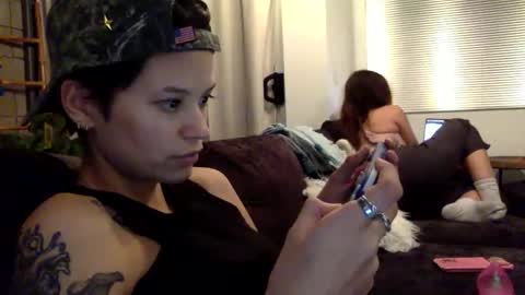 angelia01m online show from March 27, 4:07 am