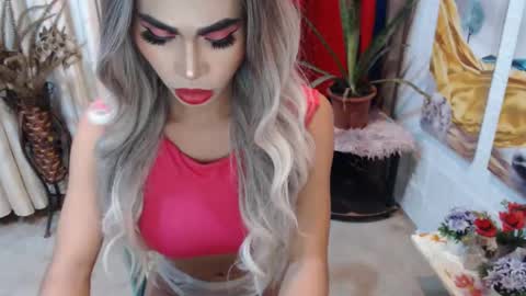 DIVINE ANGEL online show from February 1, 4:46 am