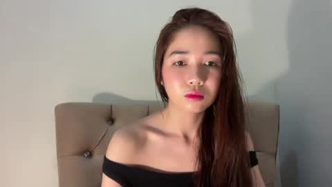Snapshot of angelic_slutt chatting on July 12, 9:55 am angelic_slutt online show from July 12, 9:55 am