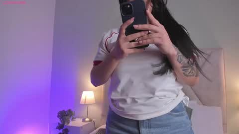 Snapshot of angelica_cross chatting on May 16, 6:28 pm Angelica Cross online show from May 16, 6:28 pm