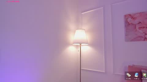 Snapshot of angelica_cross chatting on June 23, 7:56 pm Angelica Cross online show from June 23, 7:56 pm