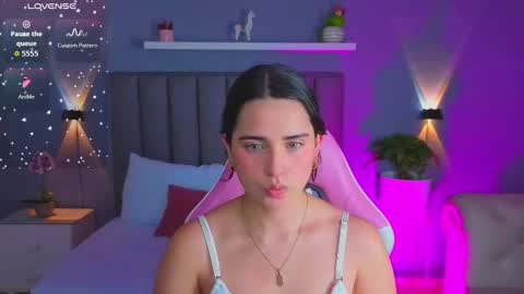 A N G E L I C A online show from November 27, 12:07 pm