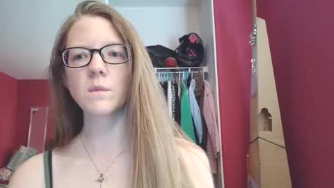 AngelicAngel online show from March 24, 4:45 pm