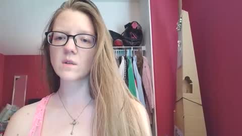 AngelicAngel online show from April 5, 4:04 pm