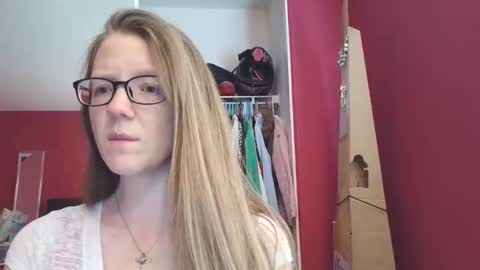 AngelicAngel online show from April 7, 4:51 pm