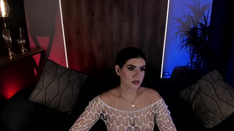 Snapshot of angelicavega_ chatting on February 3, 5:29 am Angelica Vega online show from February 3, 5:29 am