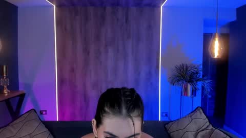 Snapshot of angelicavega_ chatting on February 10, 9:36 pm Angelica Vega online show from February 10, 9:36 pm