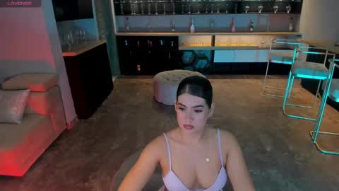 Snapshot of angelicavega_ chatting on March 2, 5:04 pm Angelica Vega online show from March 2, 5:04 pm