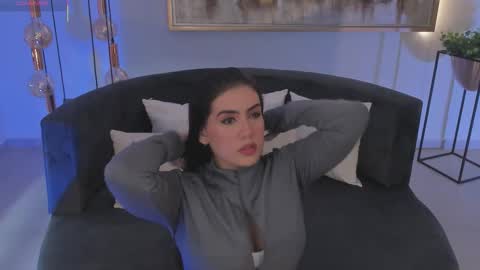 Snapshot of angelicavega_ chatting on October 9, 7:12 pm Angelica Vega online show from October 9, 7:12 pm