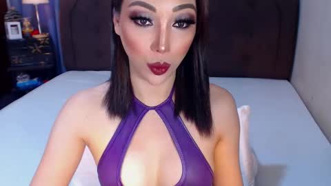 MS. AMALIA online show from March 1, 5:31 am