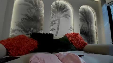 Snapshot of angelierose_ chatting on July 19, 1:26 pm Angelie Rose online show from July 19, 1:26 pm