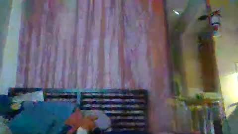 Snapshot of angelikka89 chatting on April 18, 4:38 am Angelikka Freakd out Pikkels online show from April 18, 4:38 am
