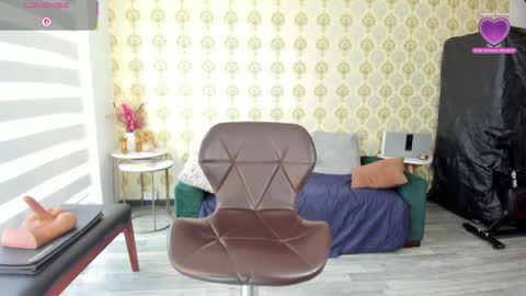 angelina_class_7 online show from May 22, 2:22 pm