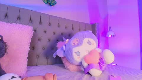 Snapshot of angelina_honey_ chatting on June 8, 4:02 am Angelina Honey online show from June 8, 4:02 am