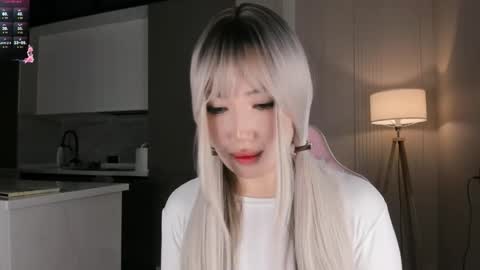 Snapshot of angelina_key chatting on April 16, 6:14 am angel online show from April 16, 6:14 am