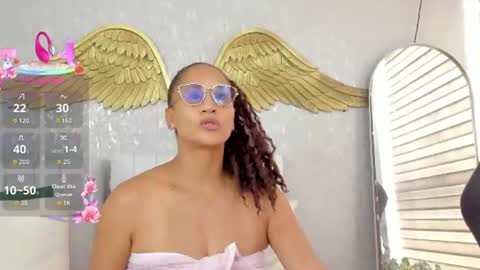 Snapshot of angelina_ruspoli chatting on June 16, 7:38 pm Angelina online show from June 16, 7:38 pm