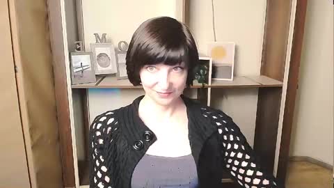 Angelina online show from May 2, 9:03 am