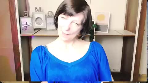 Snapshot of angelinalov_ chatting on June 26, 7:13 am Angelina online show from June 26, 7:13 am