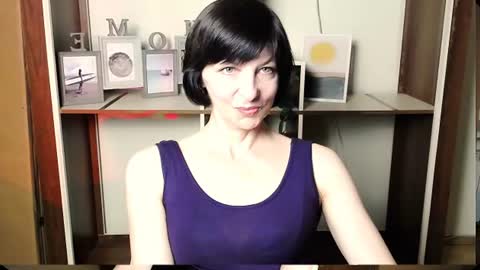 Snapshot of angelinalov_ chatting on June 28, 8:09 am Angelina online show from June 28, 8:09 am