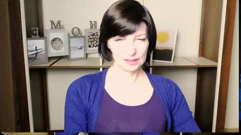 Snapshot of angelinalov_ chatting on July 27, 7:48 am Angelina online show from July 27, 7:48 am