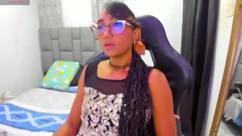 Snapshot of angelinamurphy chatting on June 6, 3:22 am AngelinaMurphy online show from June 6, 3:22 am