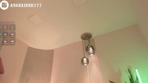 Snapshot of angeline777 chatting on May 4, 1:18 pm Angeline online show from May 4, 1:18 pm