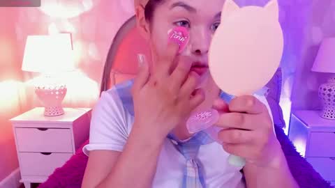 Snapshot of angeline__cute chatting on May 29, 12:14 pm angeline online show from May 29, 12:14 pm