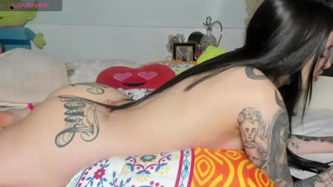 Snapshot of angeline__smith chatting on June 1, 6:04 am Angeline Smith online show from June 1, 6:04 am