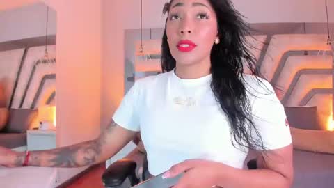 Snapshot of angelineheet chatting on July 8, 2:27 am Angeline Heet online show from July 8, 2:27 am