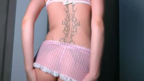 Snapshot of angelinhaa chatting on October 7, 12:52 am Angelinhaa online show from October 7, 12:52 am