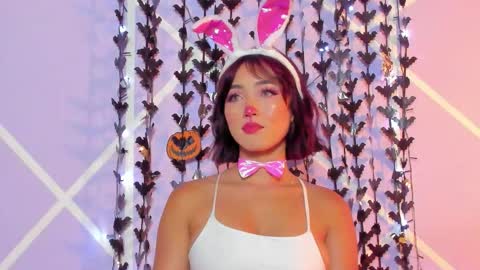 Angelique Murphy online show from October 18, 6:37 am