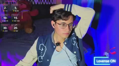 Snapshot of angelito18_twink chatting on July 14, 2:05 am Angel online show from July 14, 2:05 am