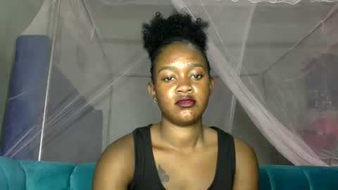 angelkyla online show from November 19, 4:45 am