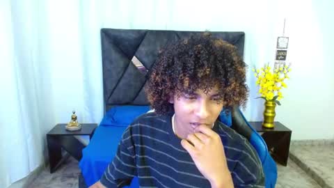 Angel online show from July 17, 9:19 pm